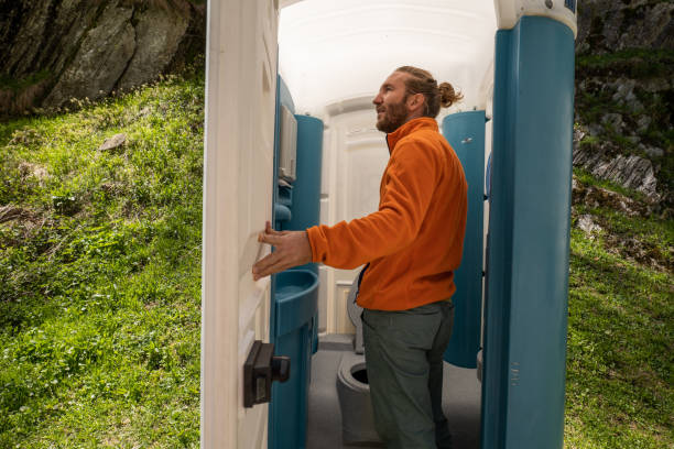 Best Best portable toilet rental  in Kingsford, MI